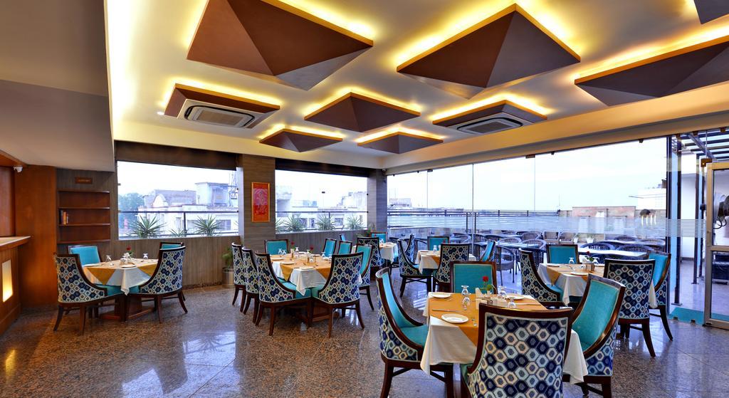 Hotel Seven Hills Tower Агра Екстер'єр фото