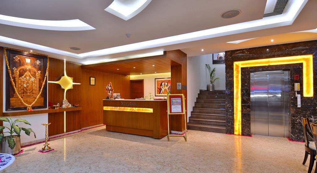 Hotel Seven Hills Tower Агра Екстер'єр фото